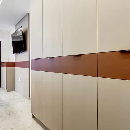 Newly Renovated Comfortable First-floor Sofia